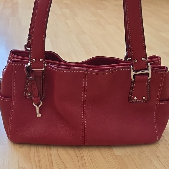 Fossil Red Blackburn Shoulder Leather Bag - Picture 5 of 16